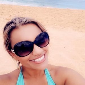 Meet your Posher, Cambrea